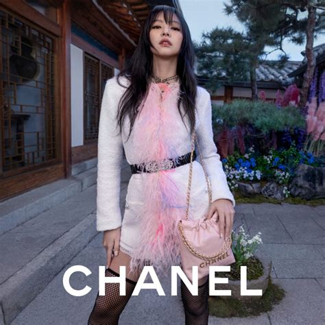 jennie from chanel 22.